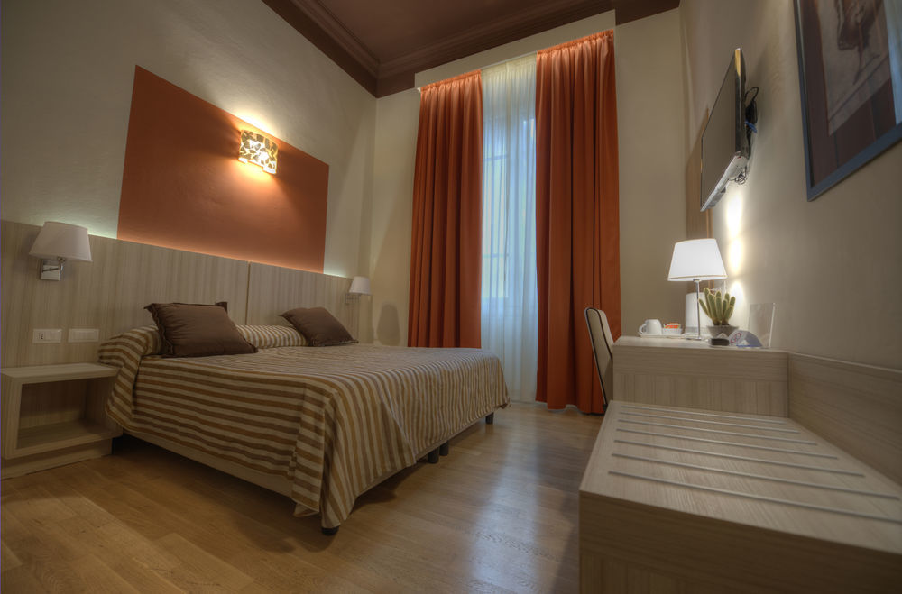 B&B Repubblica Florence Buitenkant foto
