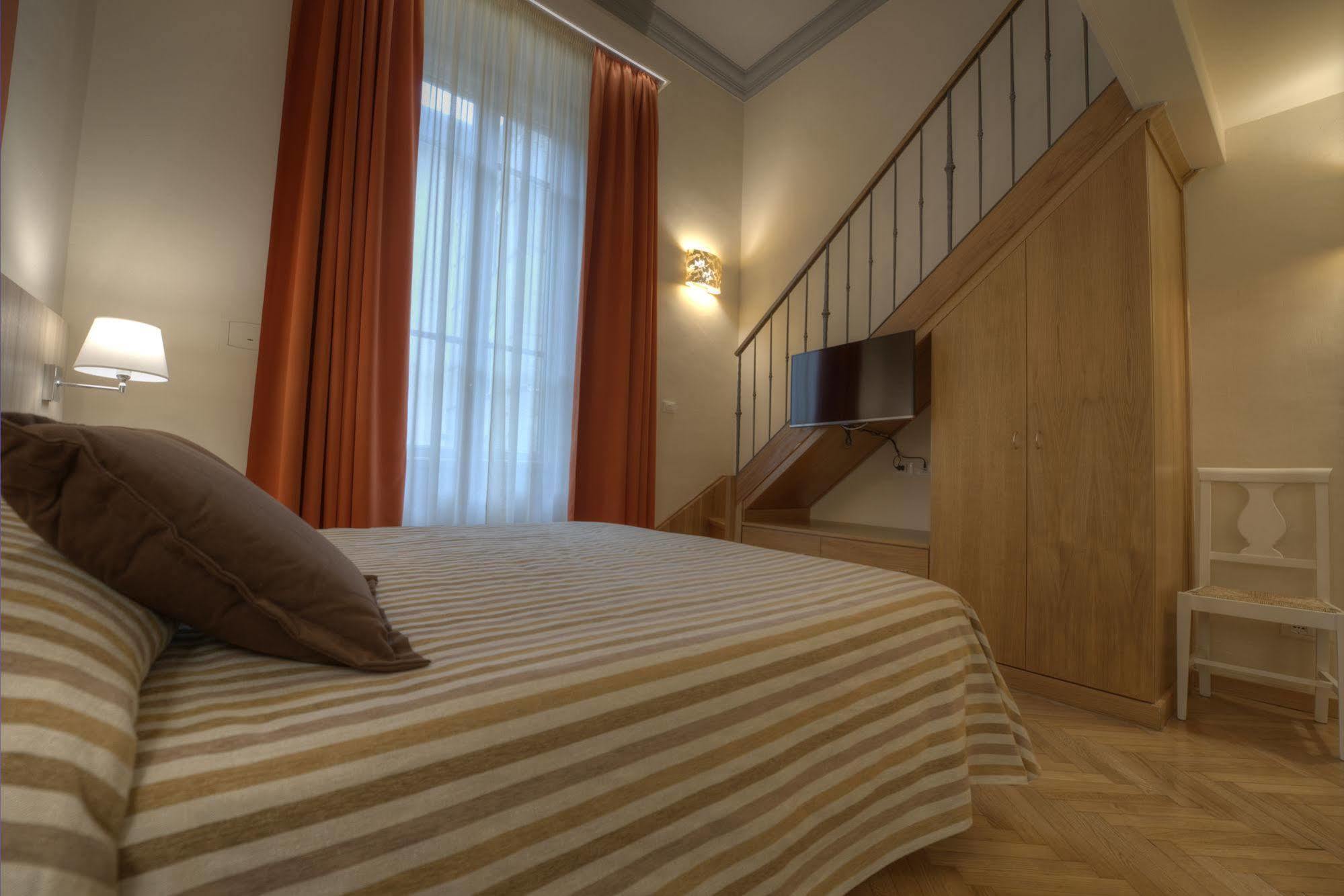 B&B Repubblica Florence Buitenkant foto