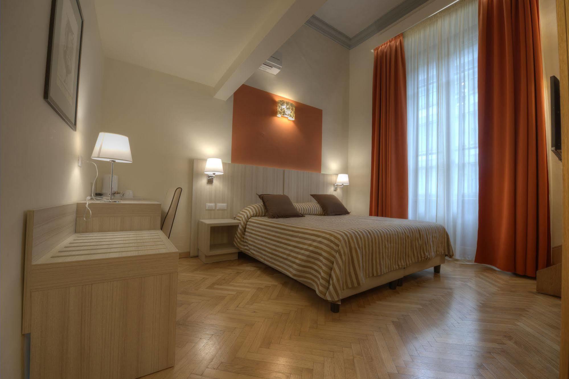 B&B Repubblica Florence Buitenkant foto